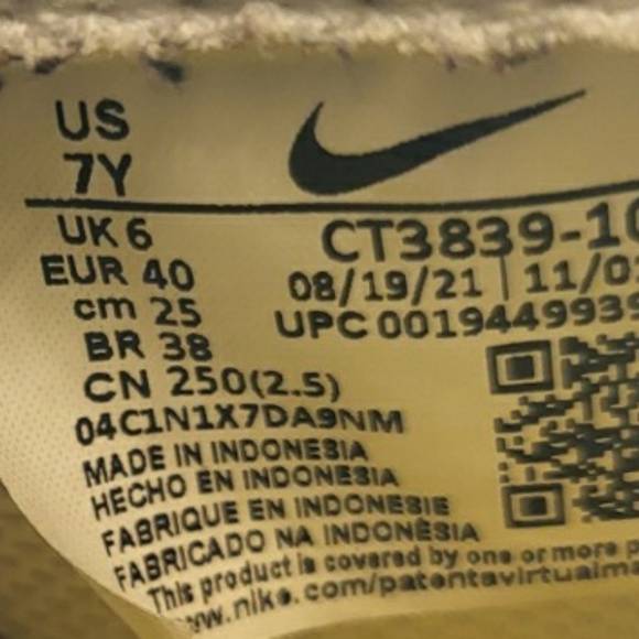 Nike Air Force One AF1 Leather Athletic Tennis Shoe Sneaker White Black YOUTH 7 - Picture 7 of 8